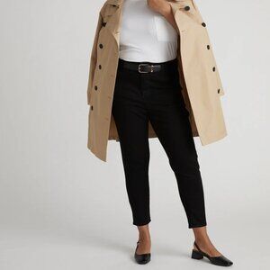 NWT Universal Standard Seine High Rise Jeans - size 26, 27" inseam BLACK